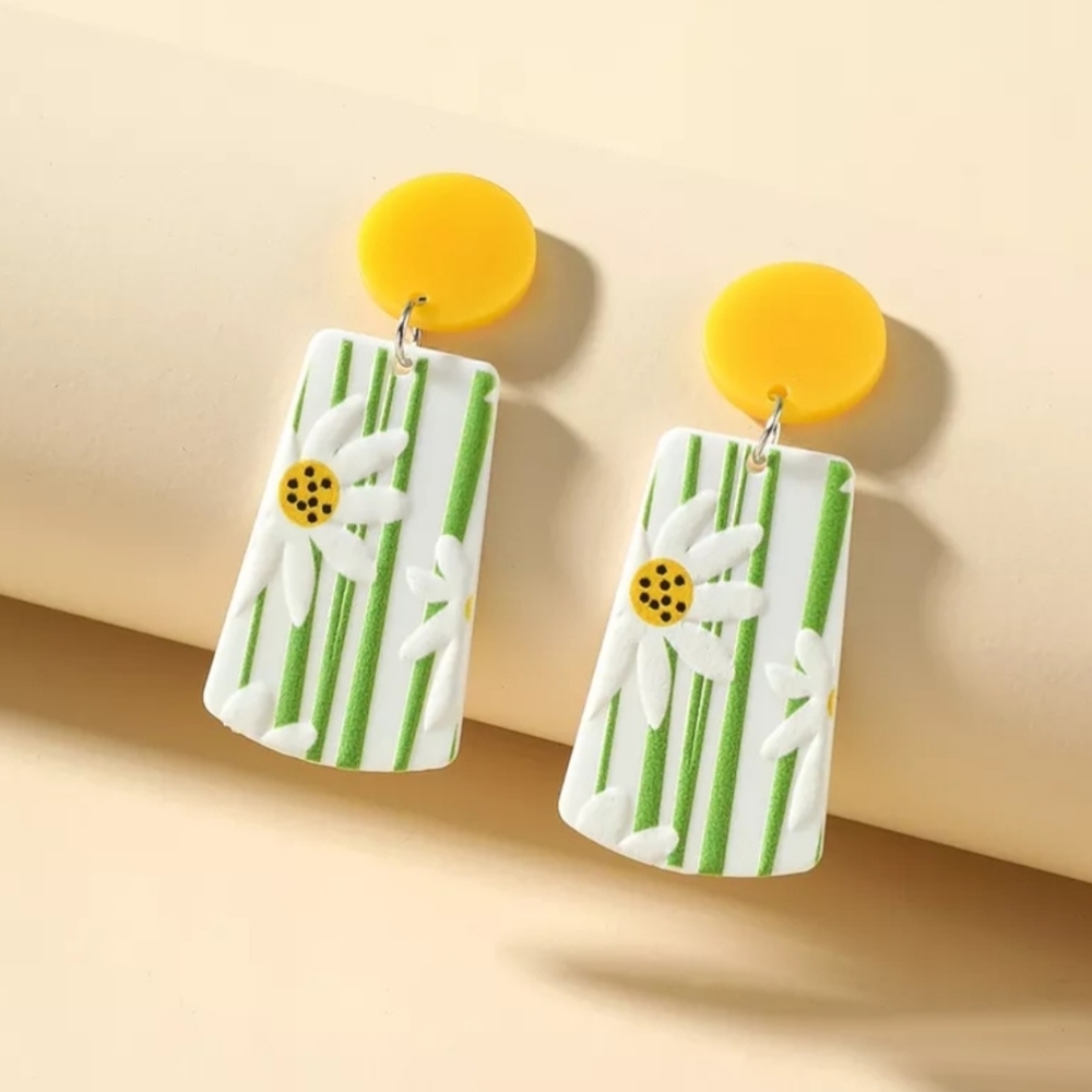 Daisies Acrylic Earrings